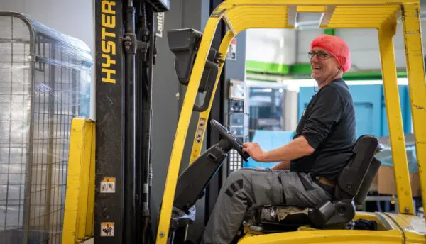 medewerkers fabriek HSPV